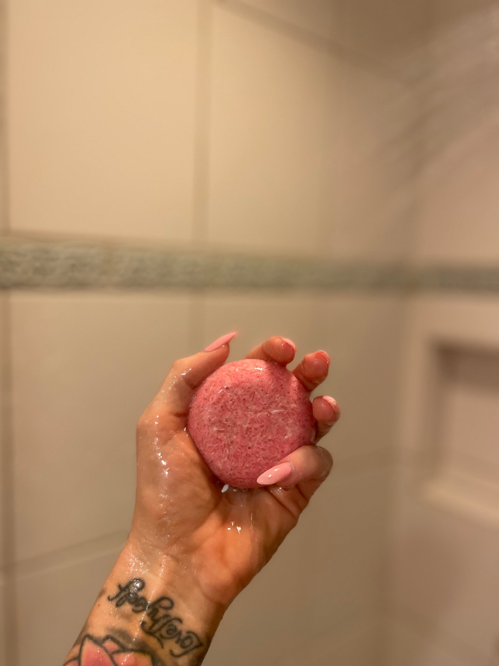 Raspberry Limeade Shampoo Bar